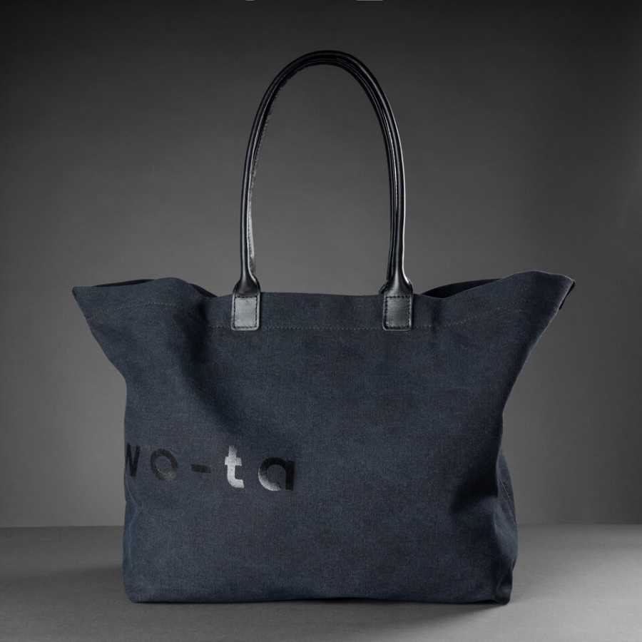 Bly Tote